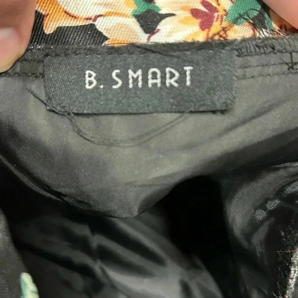 B Smart Fit N Flare Black Floral Sweetheart Girls XS/S EUC Dress - Picture 8 of 15